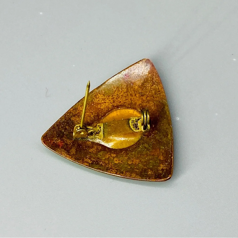 Vintage Enamel Copper Triangle Pin One of a Kind Green Lime & Kelly - Picture 7 of 9